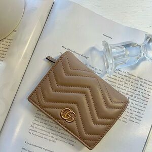 Gu cci GG Marmont Flap Card Case Leather Wallet